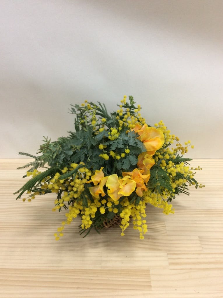 ミモザのアレンジメント | HitoHana（ひとはな）