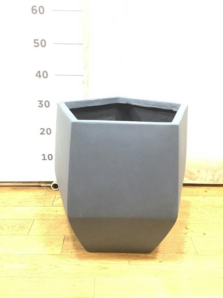 美品◾️ファイバークレイ グレーマット 軽量ベース/鉢カバー 43cm/8kg 鉢カバー・FiberCray(ファイバークレイ) | 通販サイトHitoHana（ひとはな）