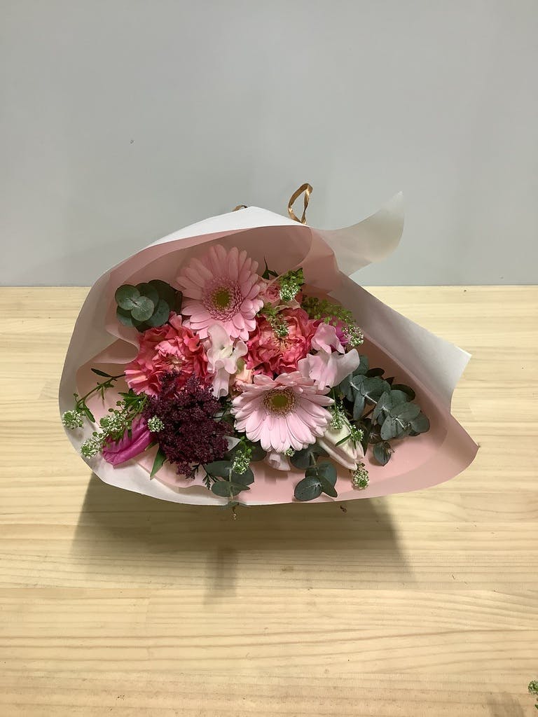 産地直送 ラナンキュラスラックス 花束 ピンク・ホワイト／岩手 三浦