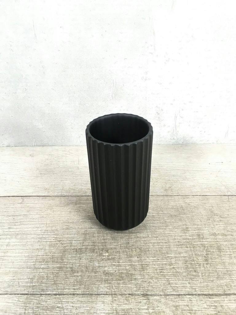 Lyngby Vase(リュンビューベース) H12cm ブラック #Lyngby Porcelæn