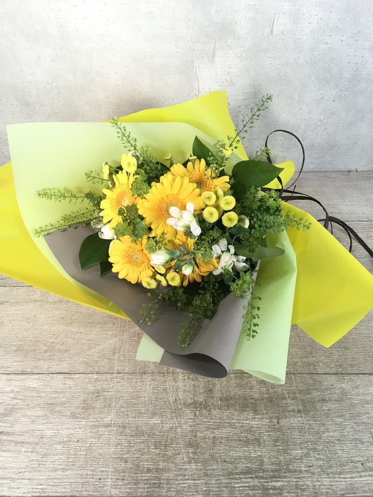 産地直送 ガーベラ イエロー 15本束／静岡 松下園芸からお届け | 花束
