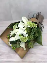 カラーの花束 ブーケ フラワーギフトの通販ならhitohana カラーの花束 ブーケ フラワーギフトの通販ならhitohana