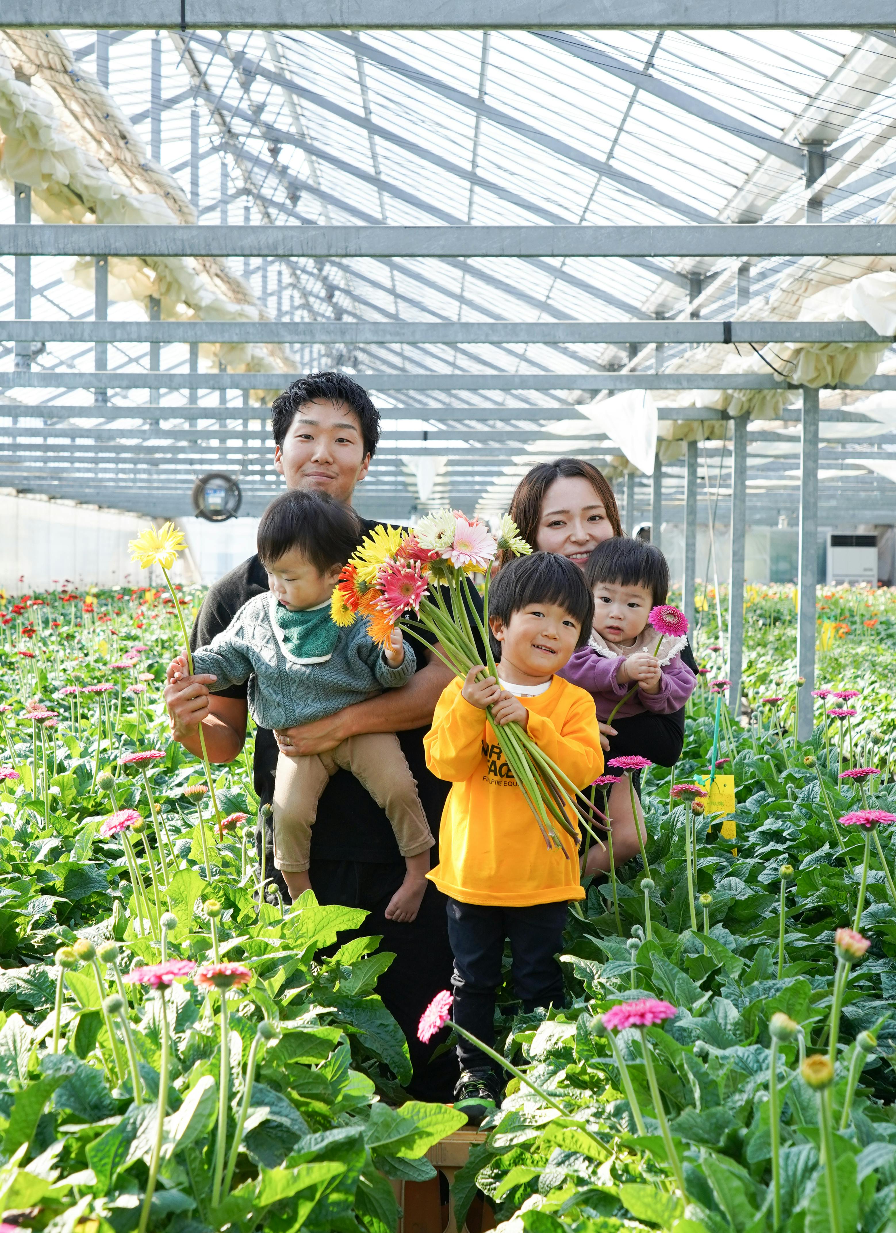 産地直送 ガーベラ ホワイト 10本花束／静岡 松下園芸からお届け
