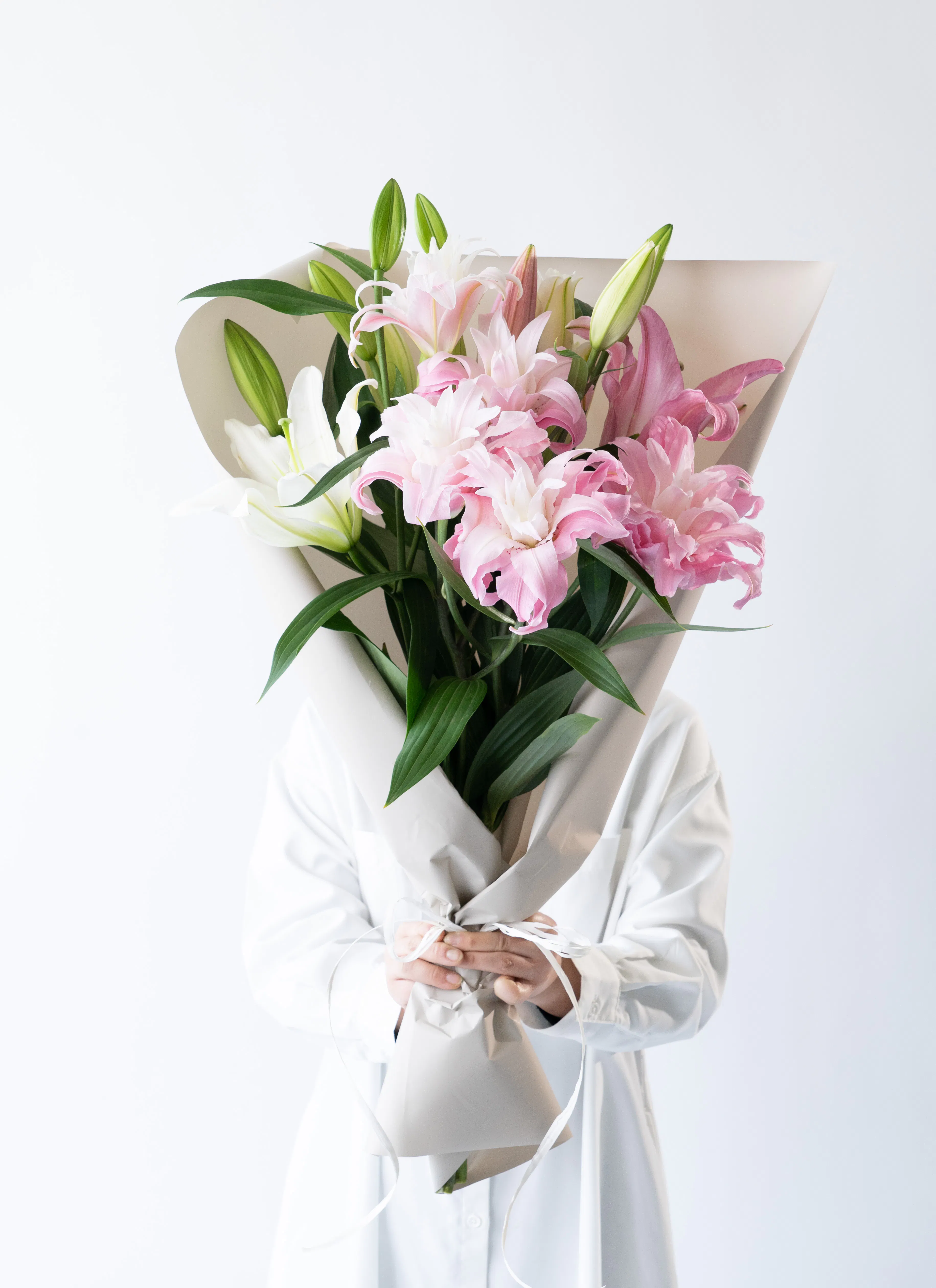 色ミックスの花束 | フラワーギフトならHitoHana（ひとはな） 