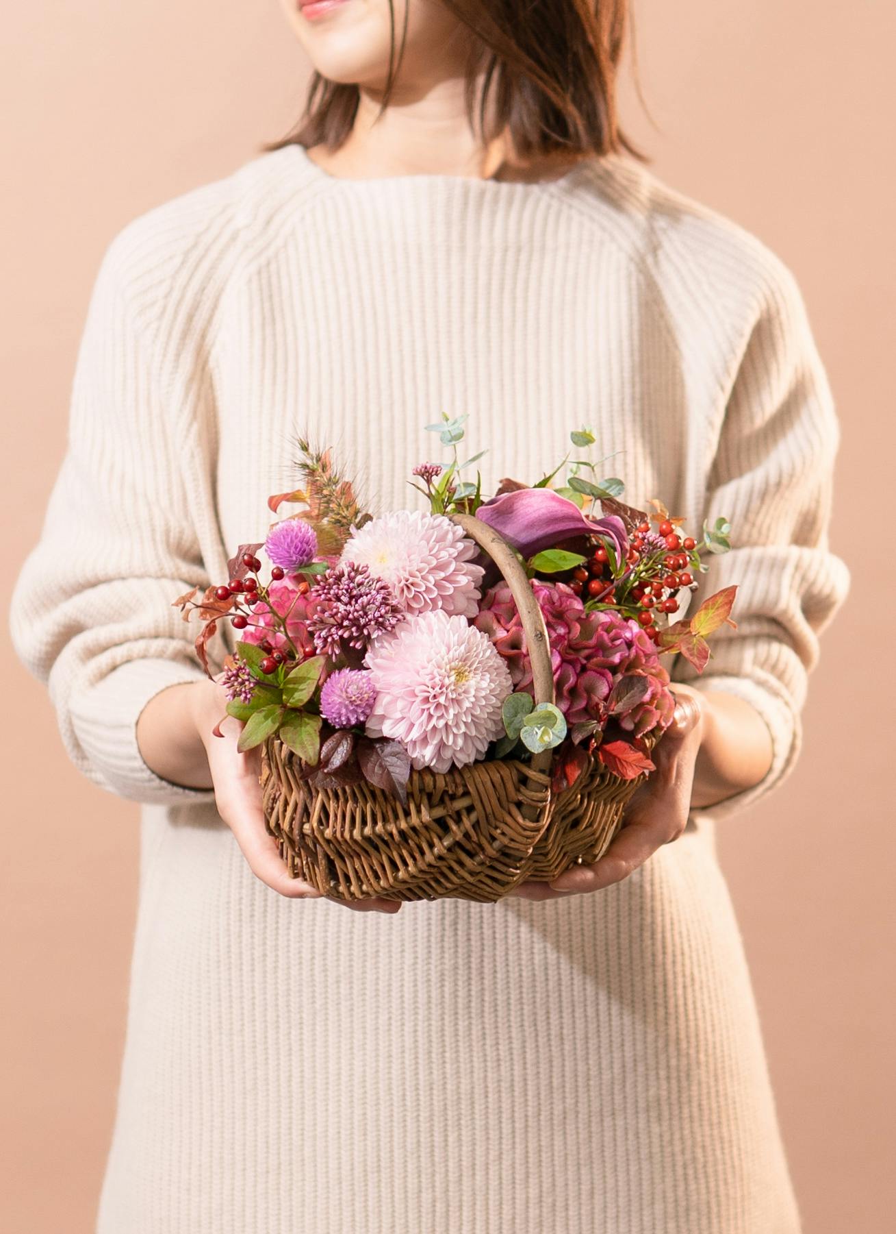 アンティークレッド×ゴールド花器の豪華アレンジメント／秋・クリスマス・お正月 autumn2-arrangement-pink-