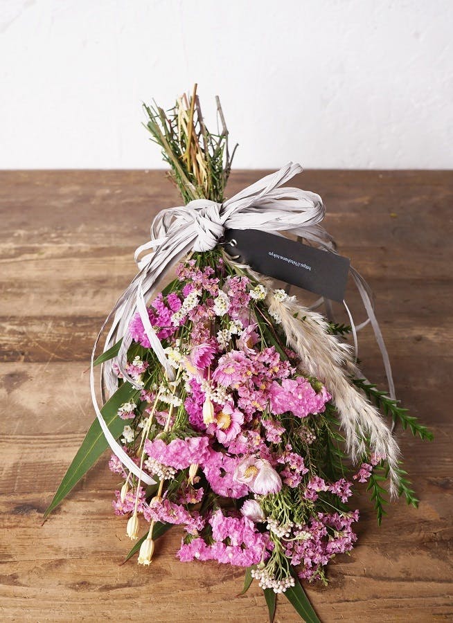 ドライフラワー スワッグ ガーランド❁317ピンク 桜色 白 スターチス 花束