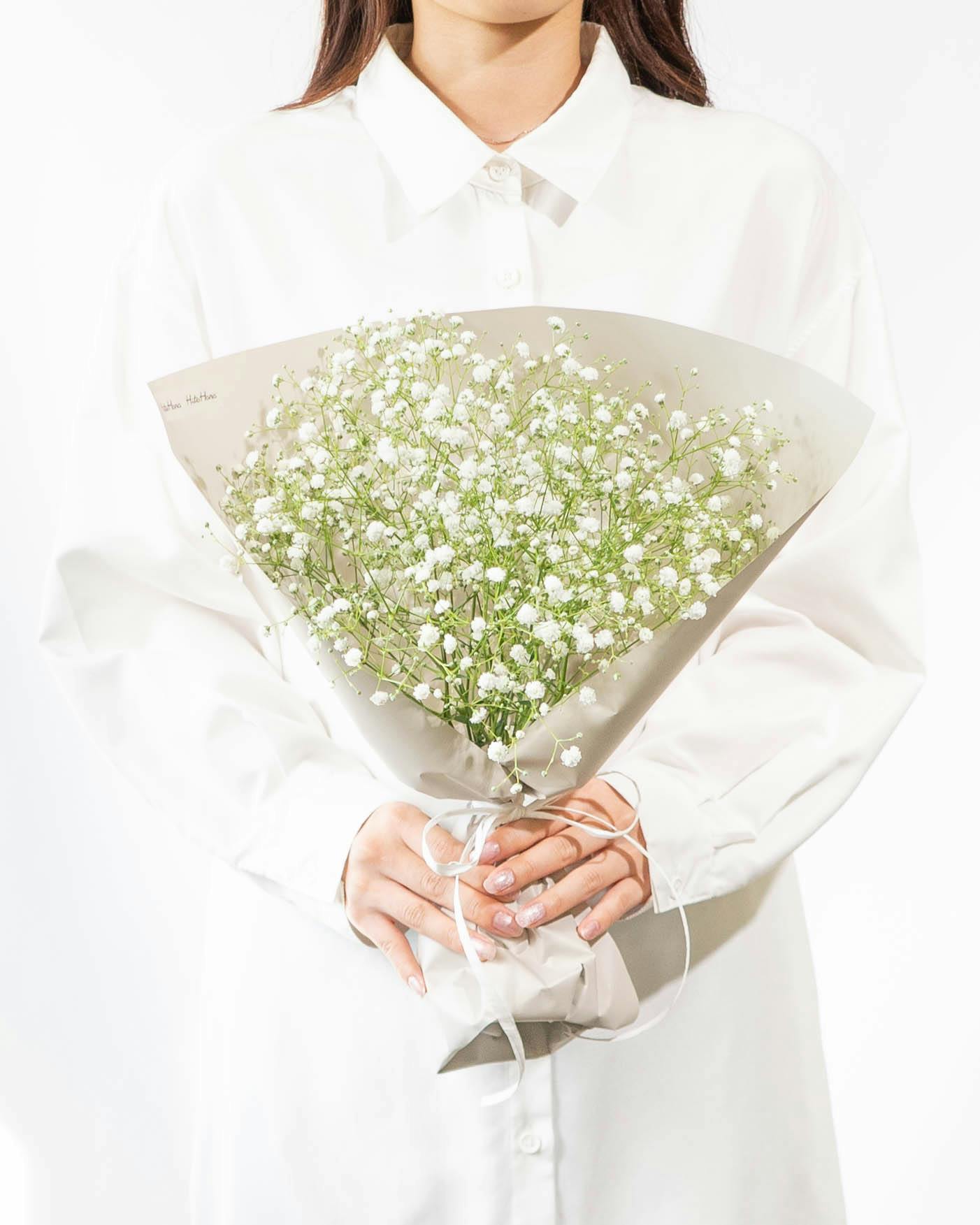 SOLD】ホワイト系 こまかい 花束（紫陽花・スターチス・霞草・ラスカス）