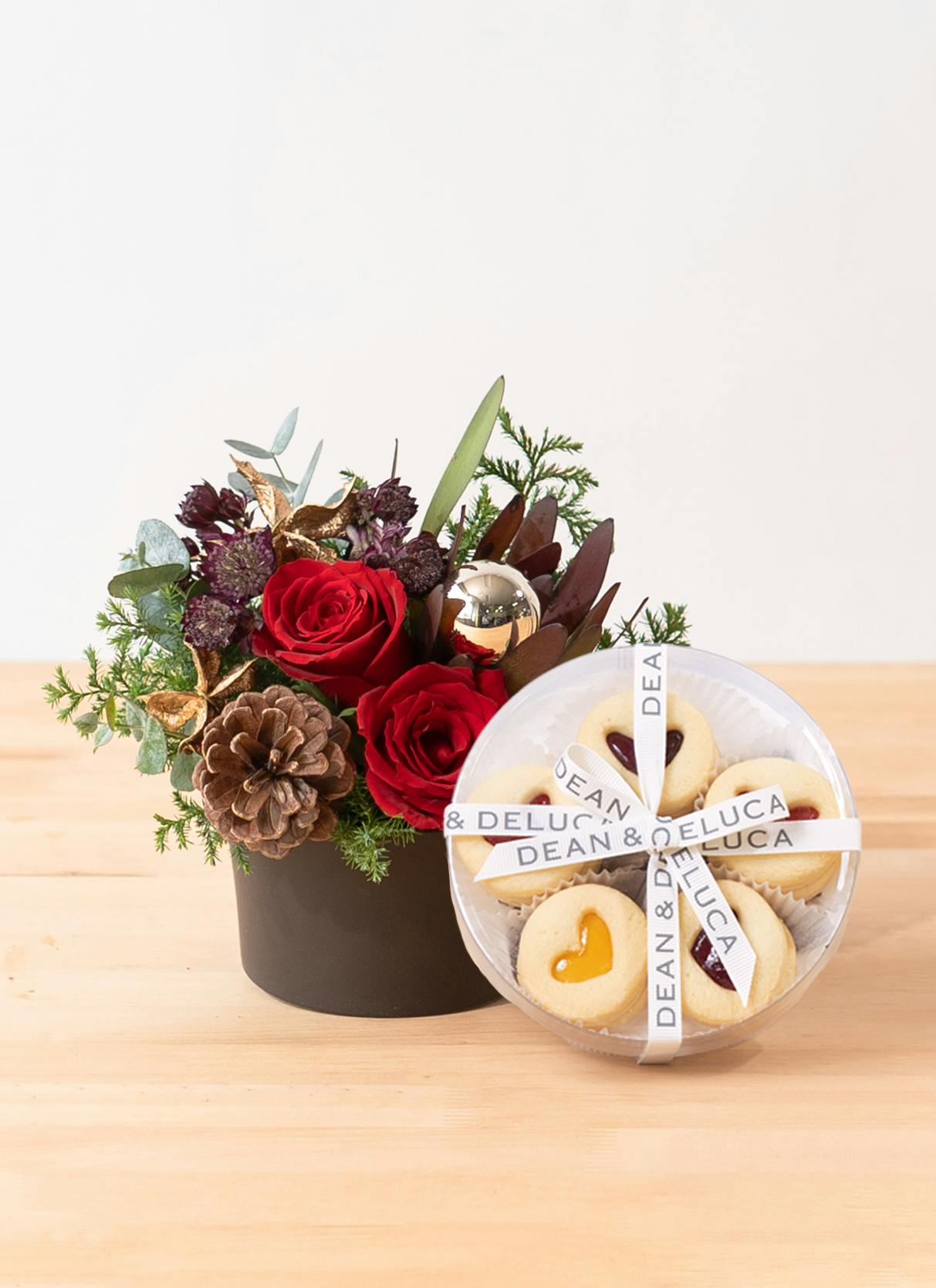 winter1-arrangement-red-4-