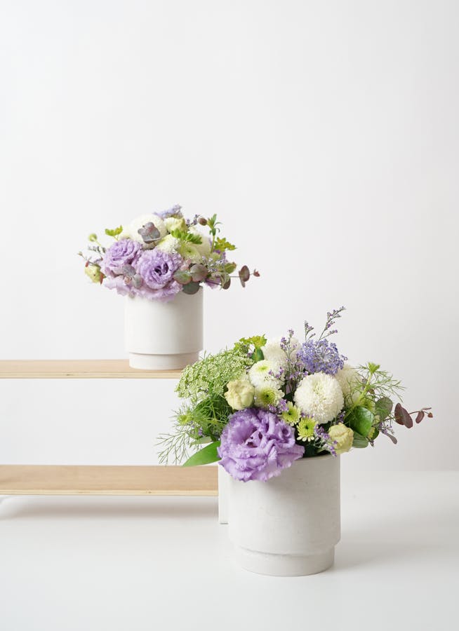 ☆Maa♡ページです☆花アレンジ４個入り♪ 都松庵 MIYAKO MONAKA 4pcs（もなか）とお供え花 アレンジメント