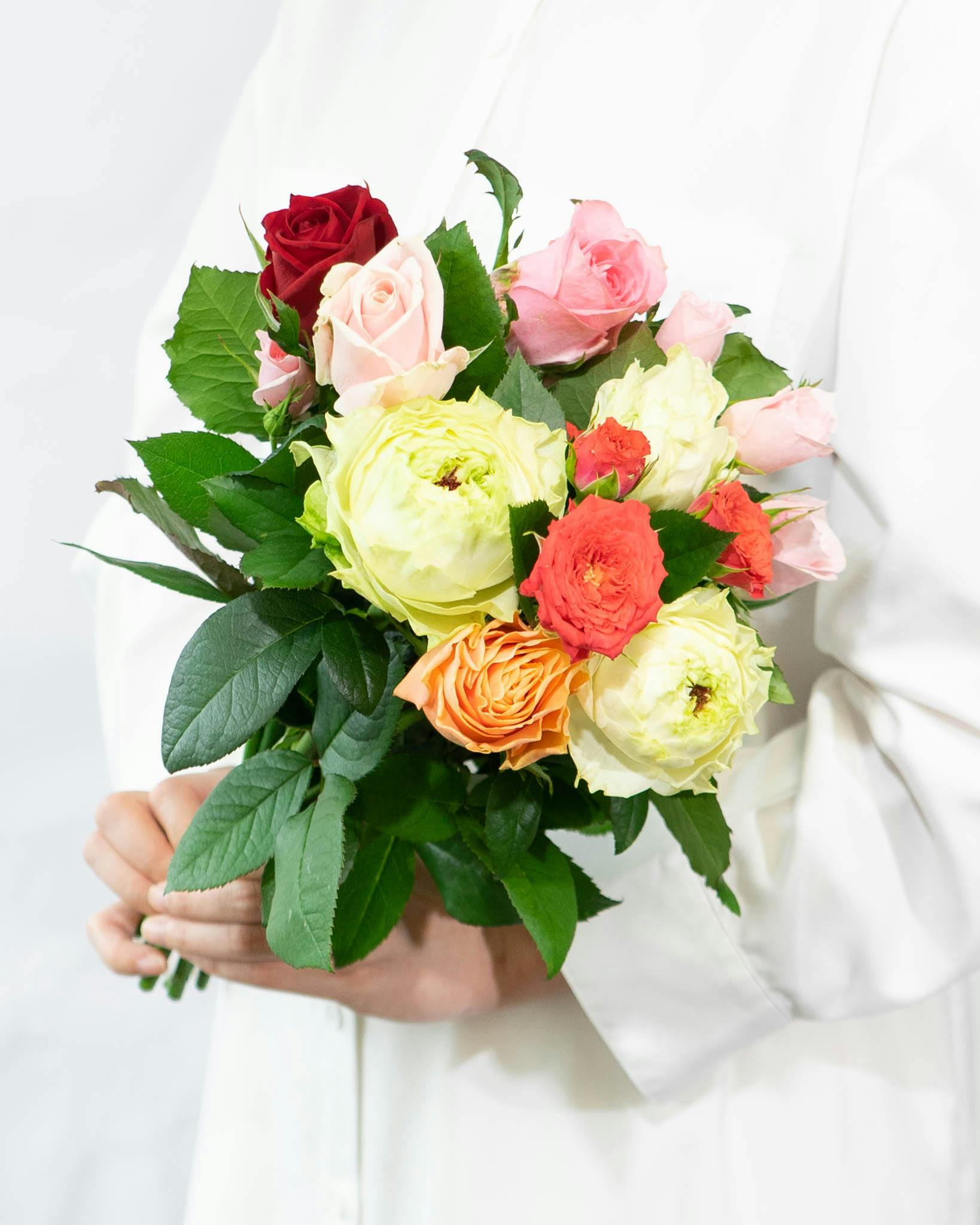 産地直送 バラ ご自宅用花束 おまかせ（10本入り）／愛知 榊原薔薇園