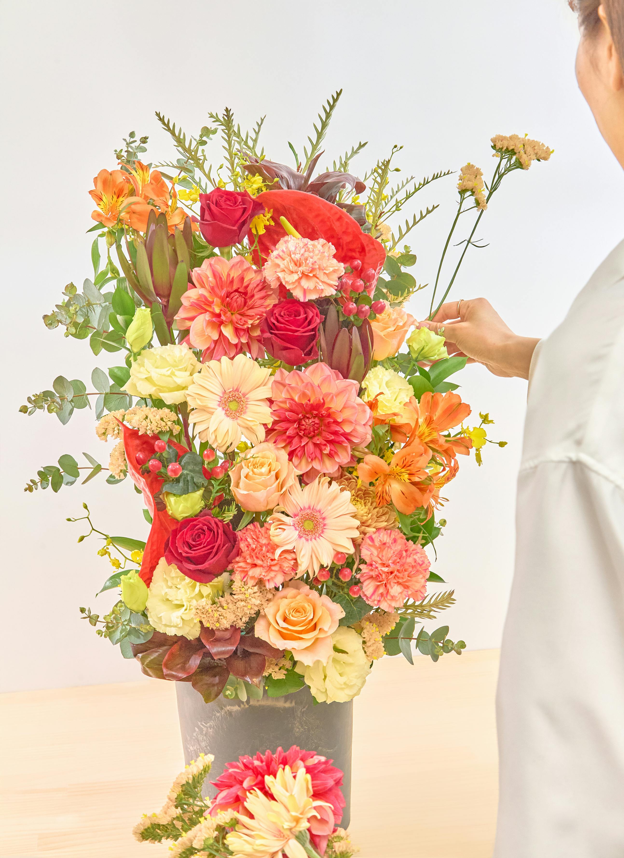 お祝い花 豪華アレンジメント フローリストにおまかせ 22,000円