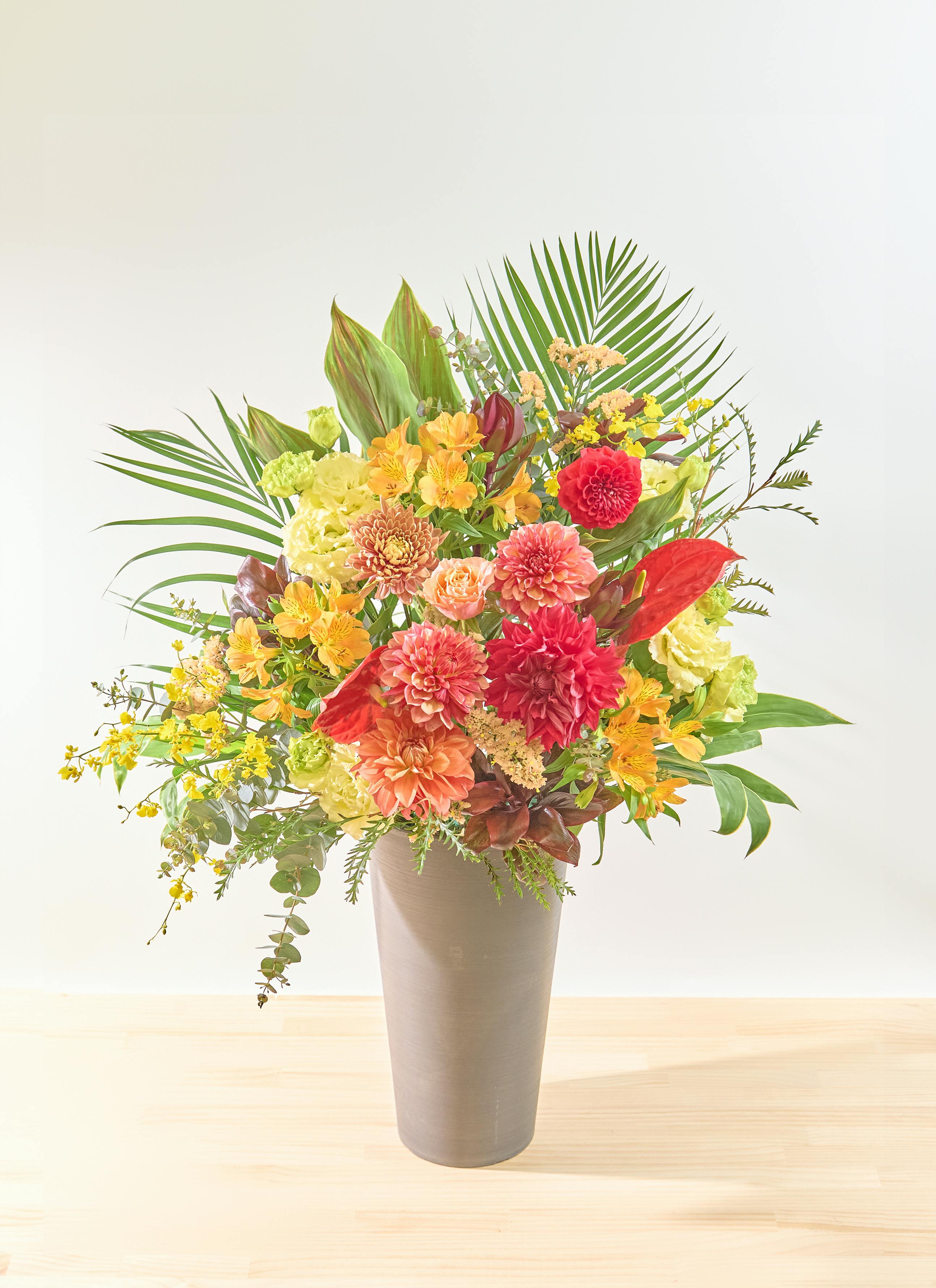 お祝い花 豪華アレンジメント フローリストにおまかせ 22,000円