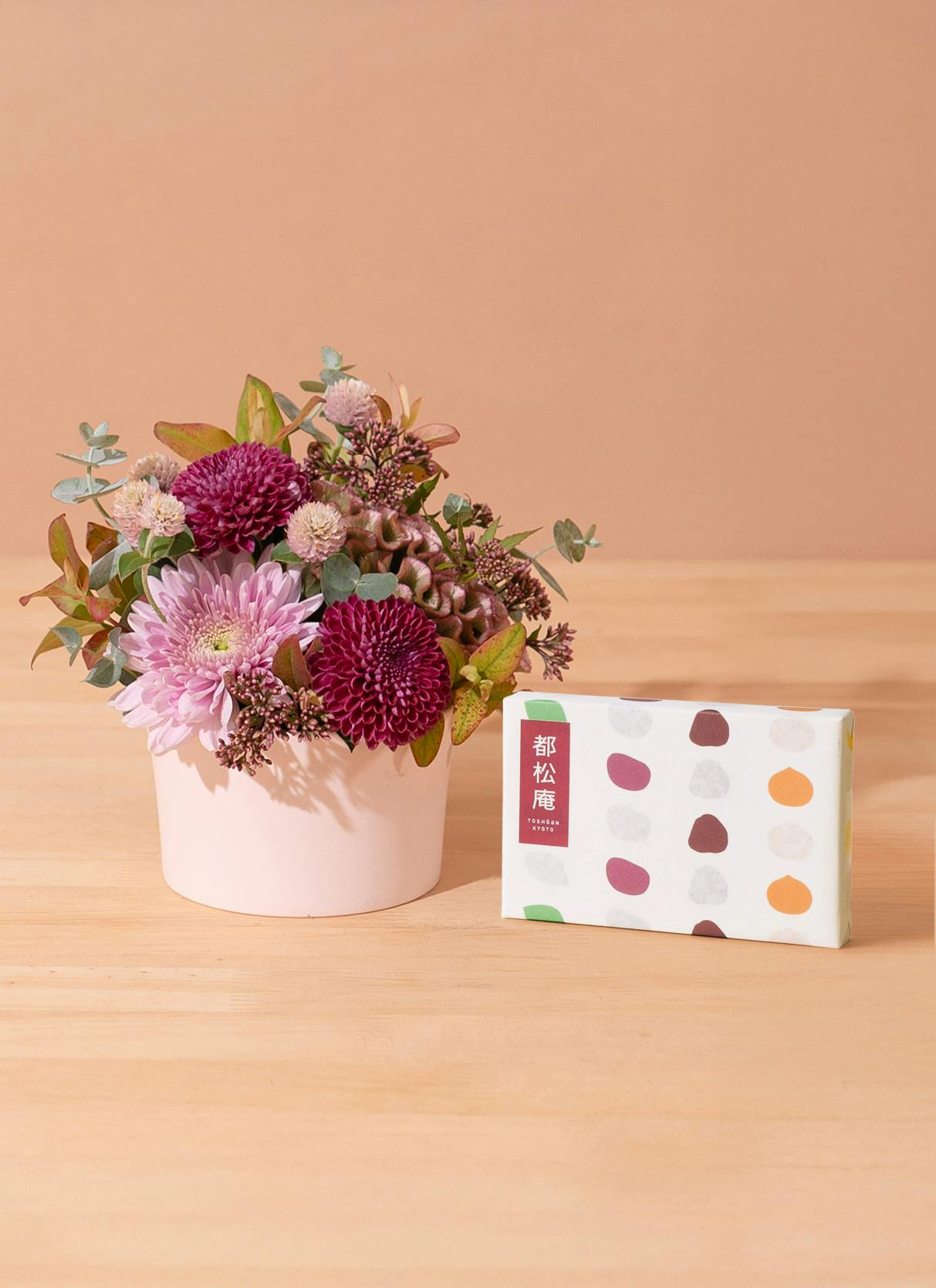 敬老の日 アレンジメント | フラワーギフトならHitoHana（ひとはな）