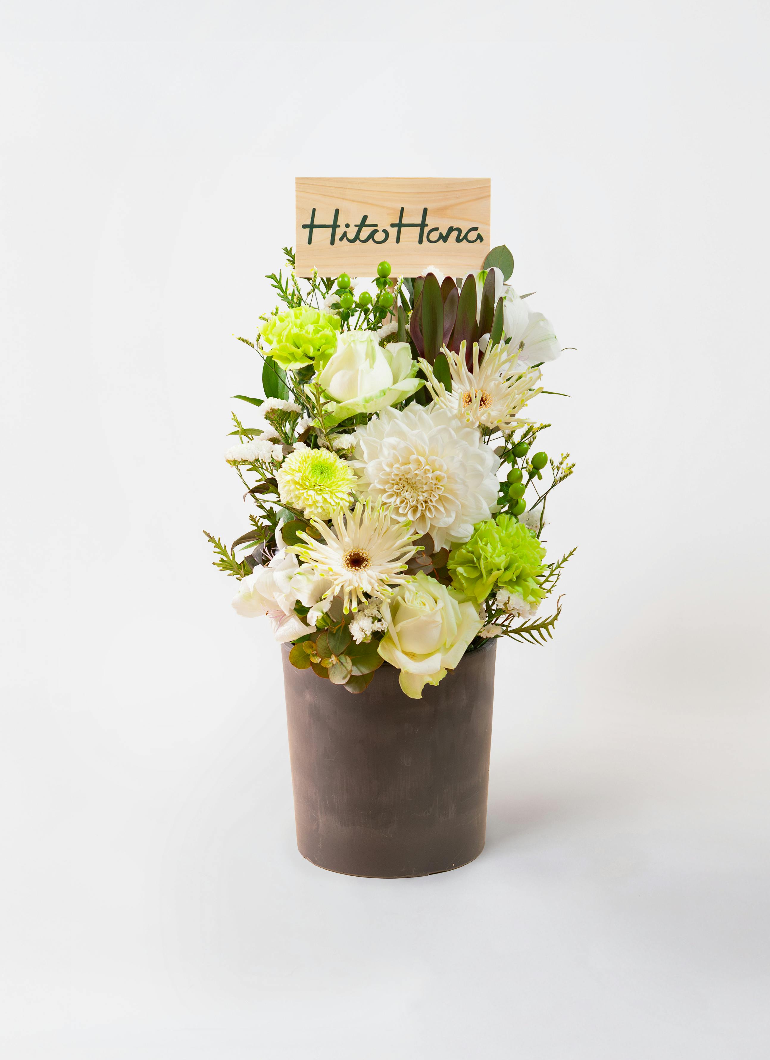 10,000円のアレンジメント | フラワーギフトならHitoHana（ひとはな）