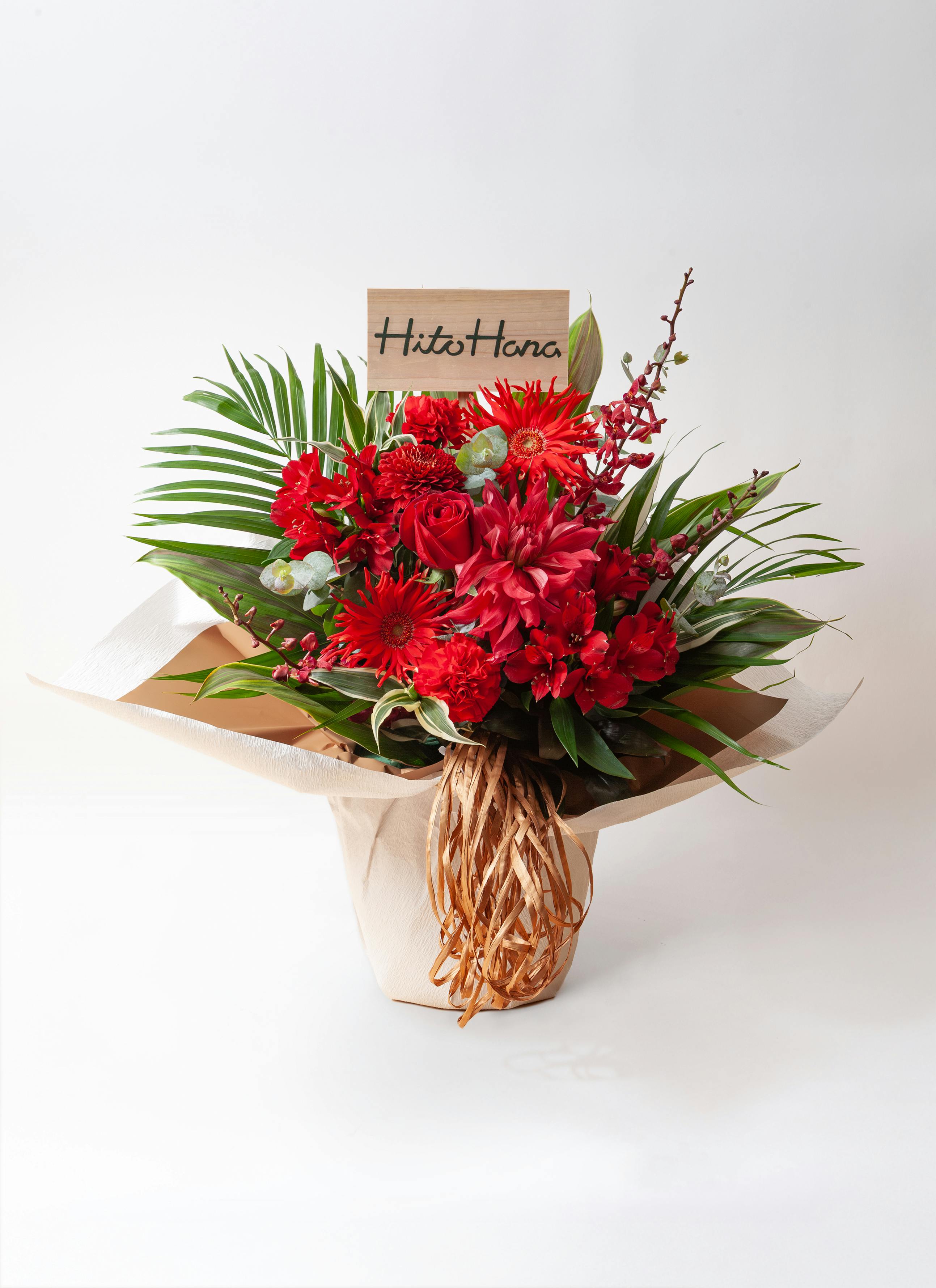 10,000円のアレンジメント | フラワーギフトならHitoHana（ひとはな）