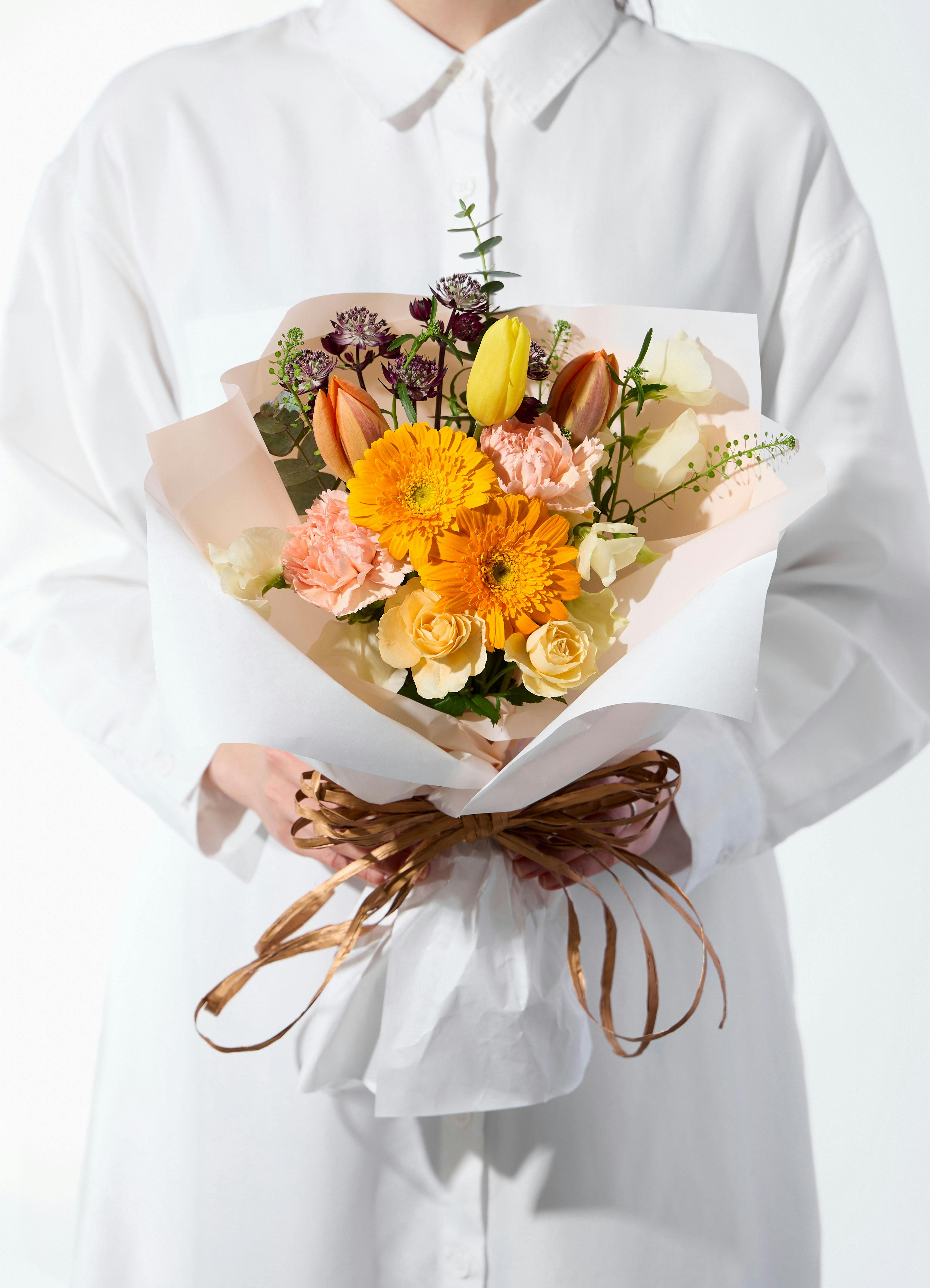 産地直送 かすみ草花束 ライムグリーン／福島 hinatabaからお届け