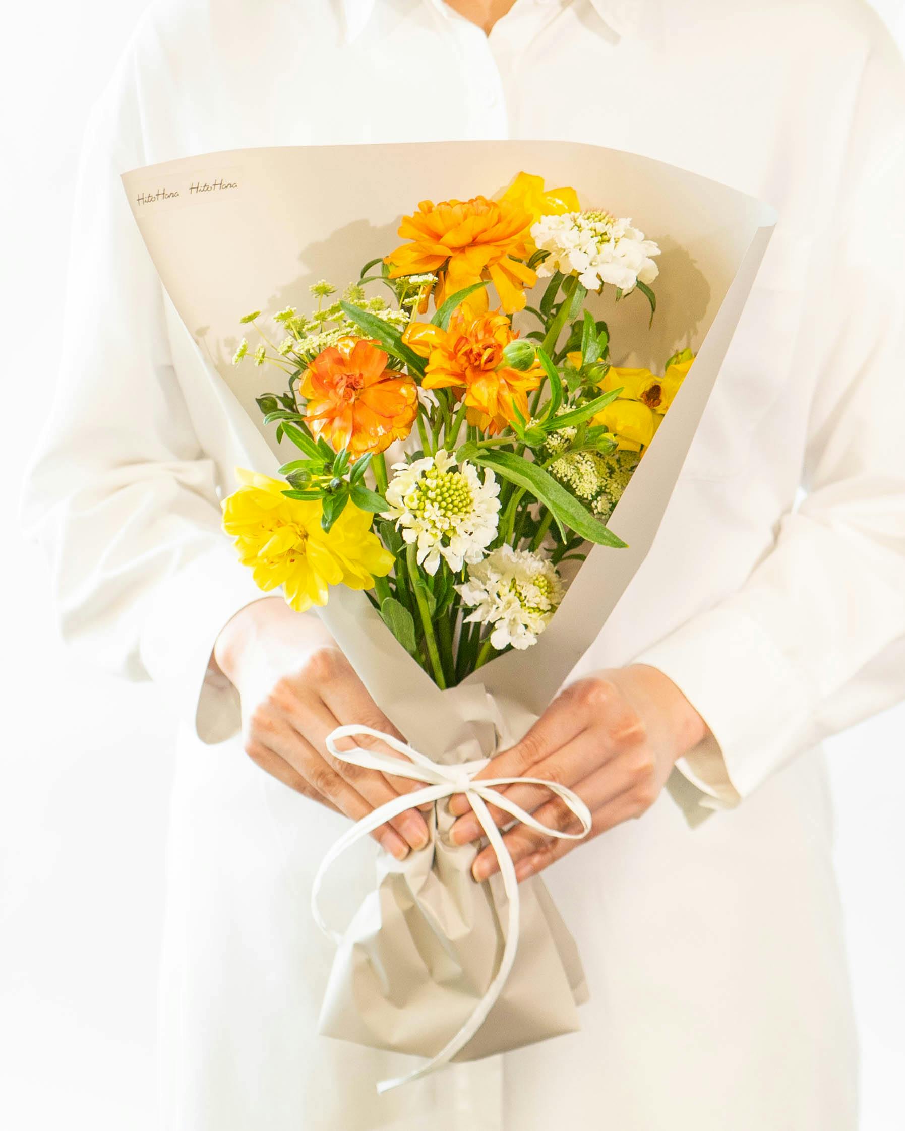 産地直送 金井園芸 スカビオサ 花束 | HitoHana（ひとはな）