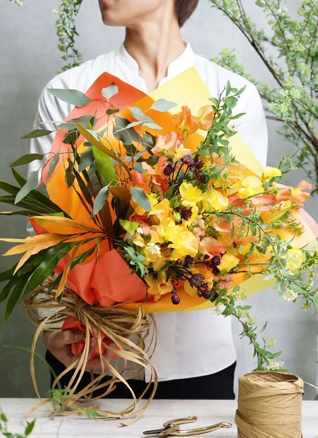 スイートピー 花束 オレンジ S 花束ならhitohana ひとはな