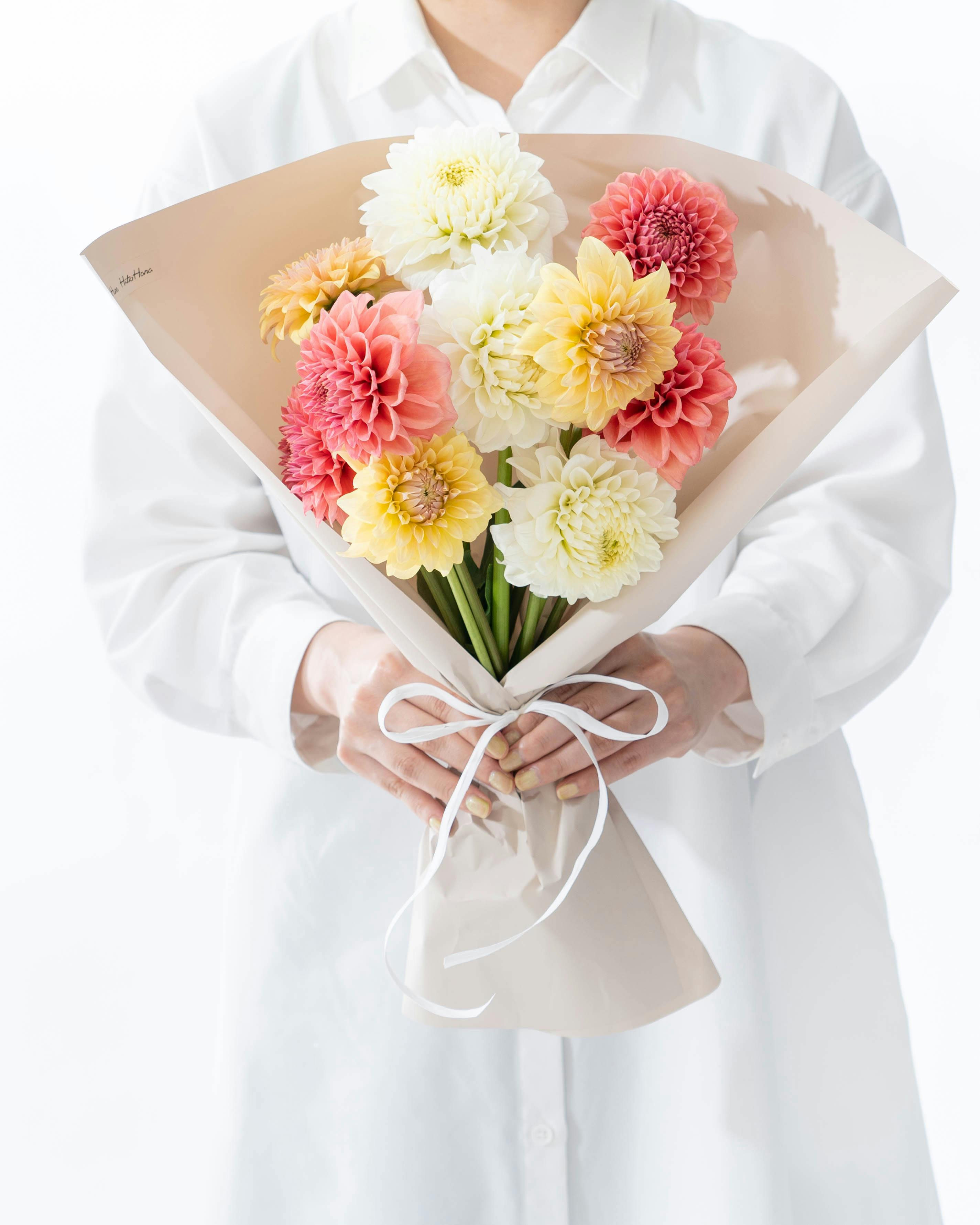 バラ 花束 ミックス L | 花束ならHitoHana(ひとはな)