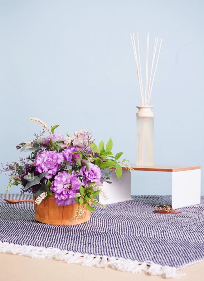 トルコキキョウ アレンジメント 紫 SS ラウンドバスケット  