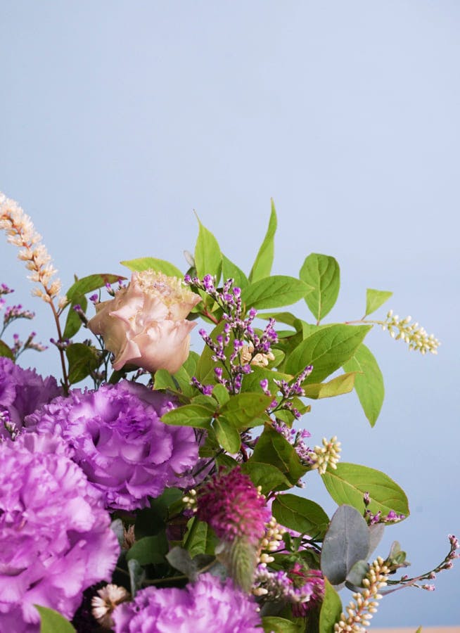 トルコキキョウ アレンジメント 紫 SS ラウンドバスケット