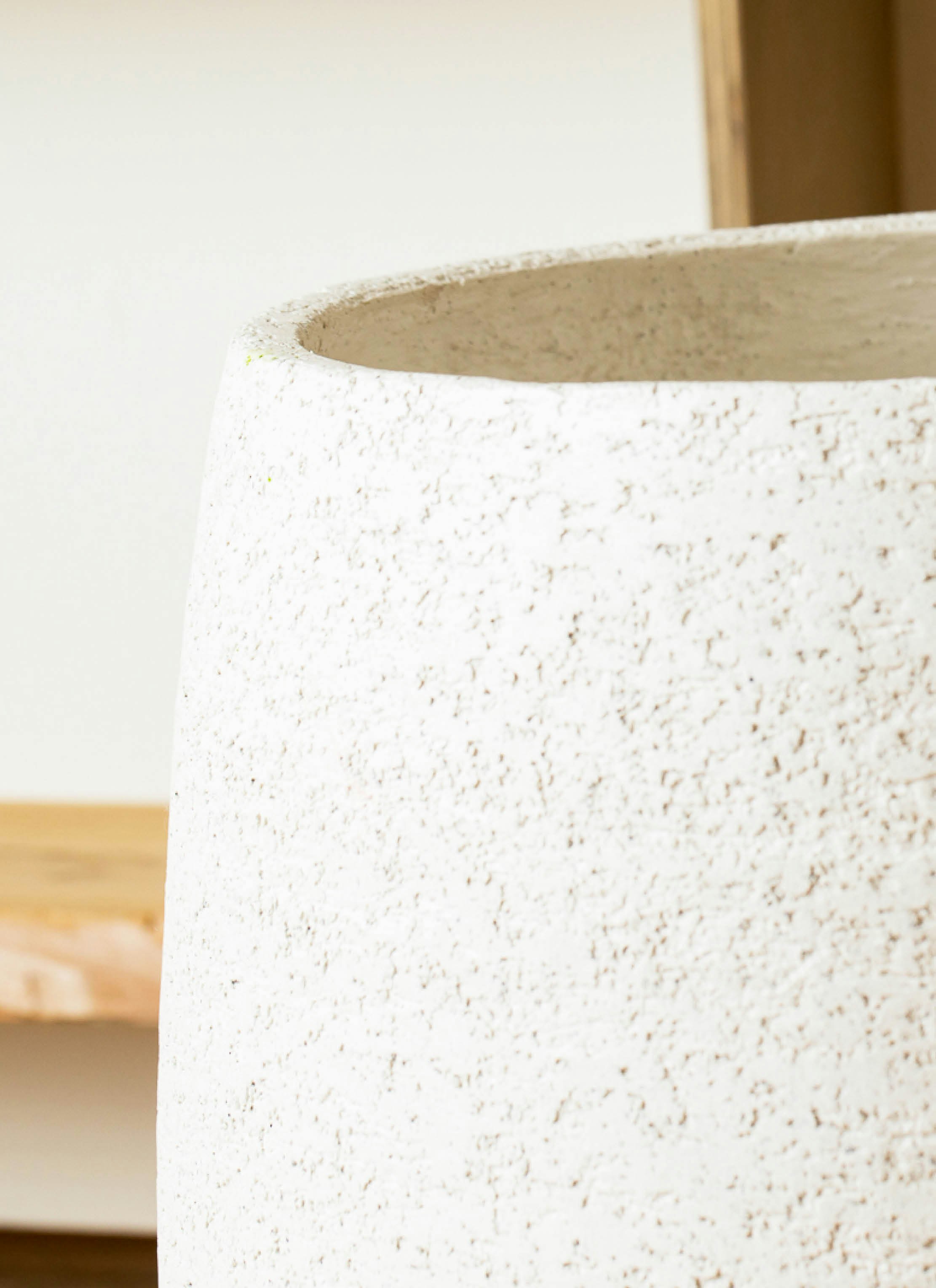 鉢カバー Eco Stone（エコストーン） 10号鉢用 white #stem F1807 鉢カバー・植木鉢ならHitoHana(ひとはな)
