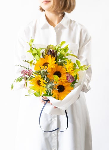 7月の誕生花 誕生日ギフト フラワーギフトならhitohana ひとはな 7月の誕生花 誕生日ギフト フラワーギフトならhitohana ひとはな