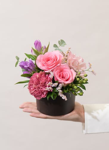 【敬老の日限定】バラとリンドウのアレンジメント ピンク（送料無料）
