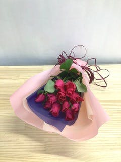 バラ 30本ブーケ ダークピンク | 花束ならHitoHana(ひとはな)
