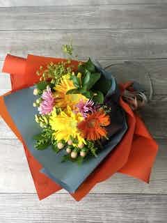 産地直送 ガーベラ ミックス 10本花束／静岡 松下園芸からお届け