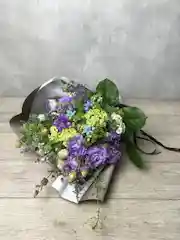 トルコキキョウ 花束 紫 S スタンダード 花束ならhitohana ひとはな