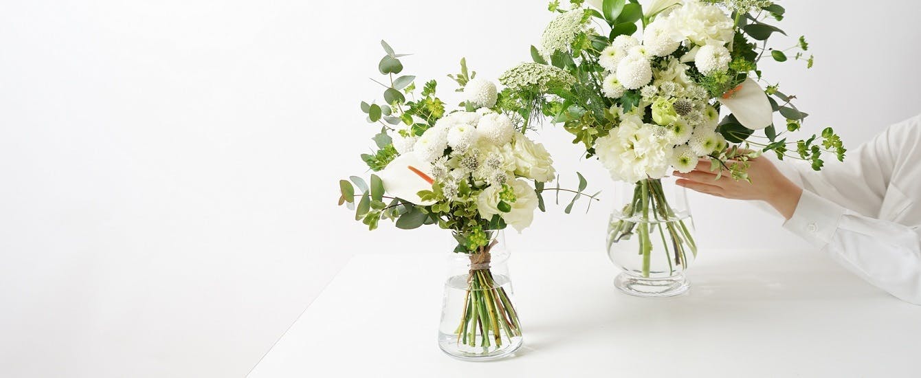 お供え 花束 - お花と植物のギフト通販 HitoHana（ひとはな）